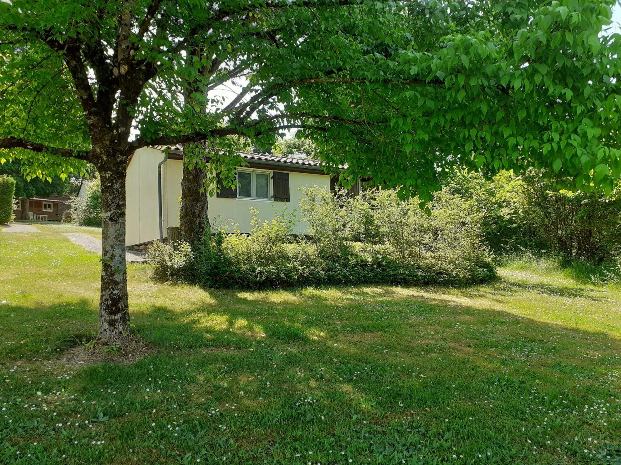 Camping Domaine Papillon Reyrevignes  Exteriér fotografie